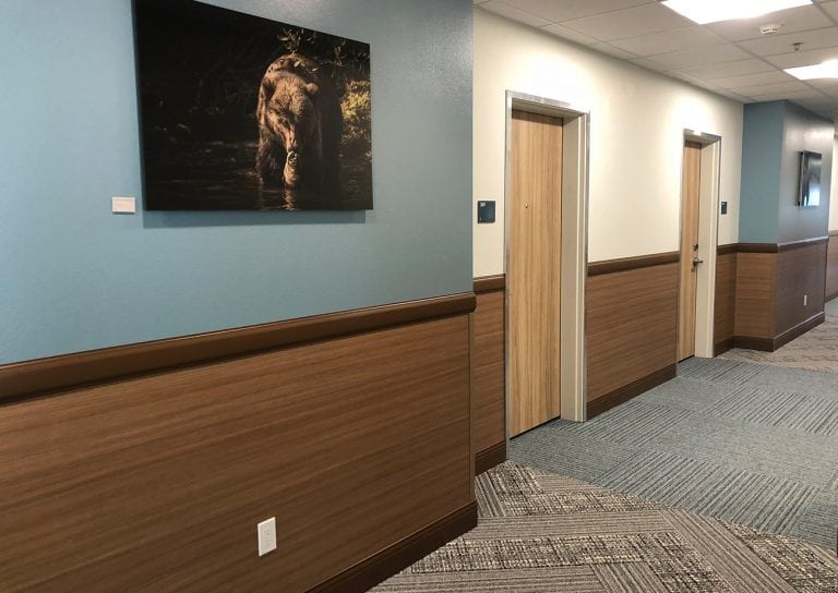 Photo Gallery Kodiak Compass Suites