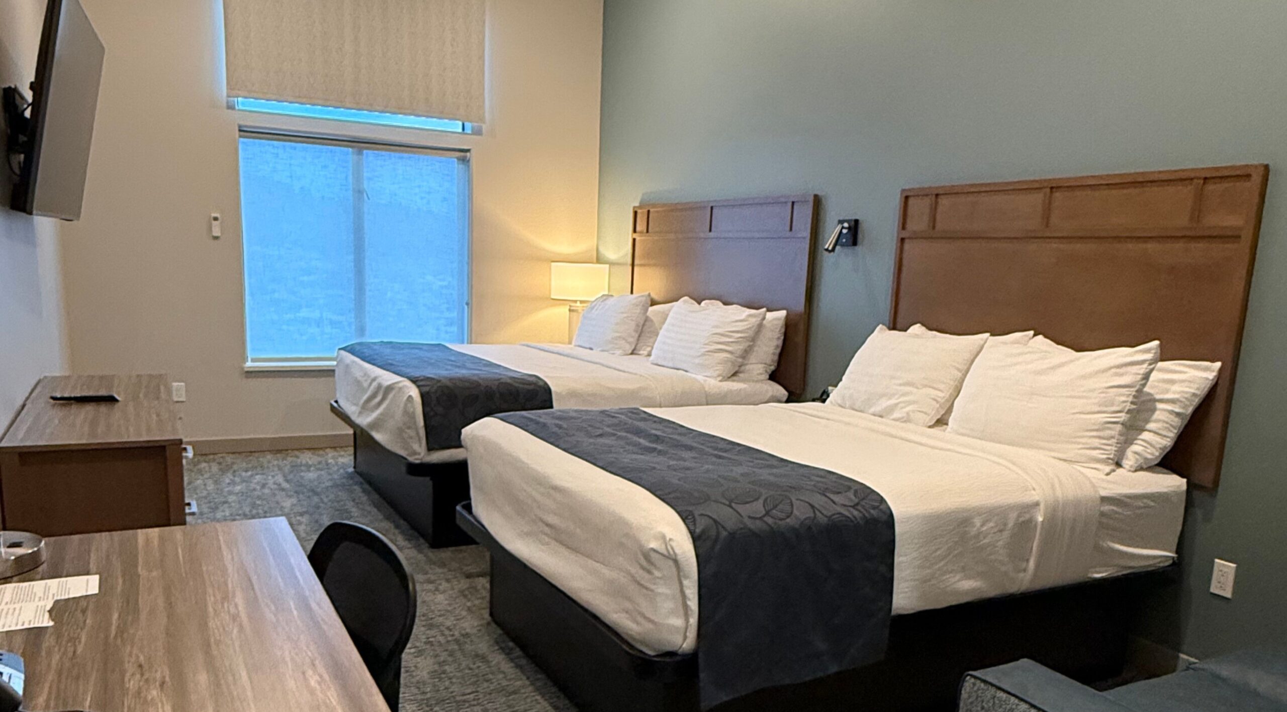 Harbor View Room with King & Queen Beds