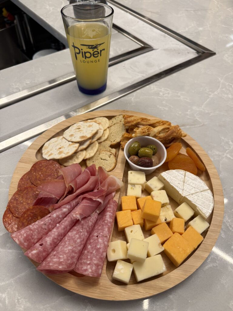 The Piper Lounge food and beer